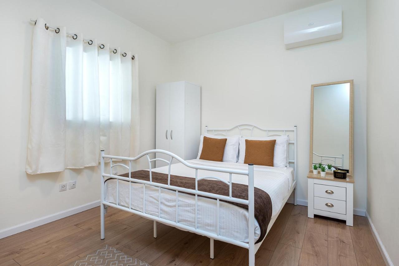 Melony Apartments Yam Suf Street Eilat Dış mekan fotoğraf