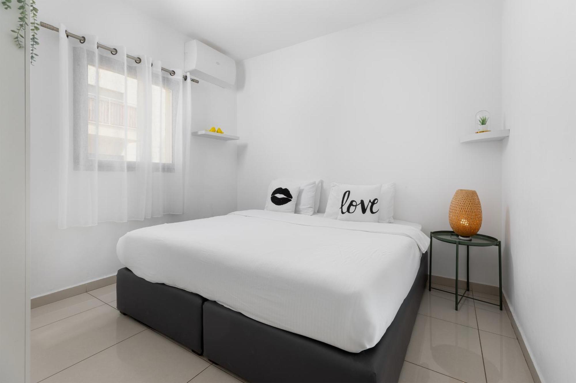 Melony Apartments Yam Suf Street Eilat Dış mekan fotoğraf